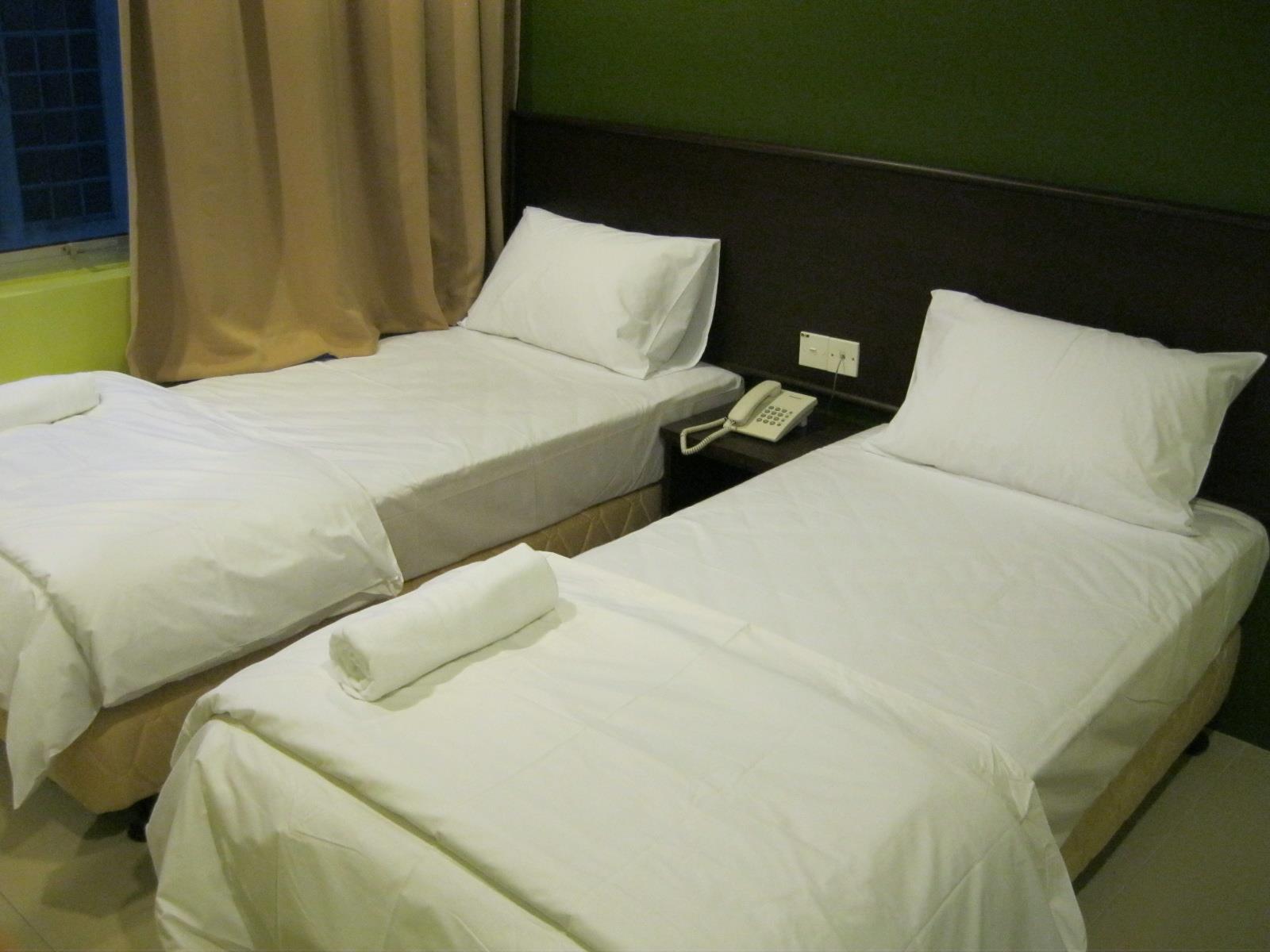 Bary Inn, Klia & Klia2 - 24 Hours Free Airport Pick-Up Sepang Exteriör bild
